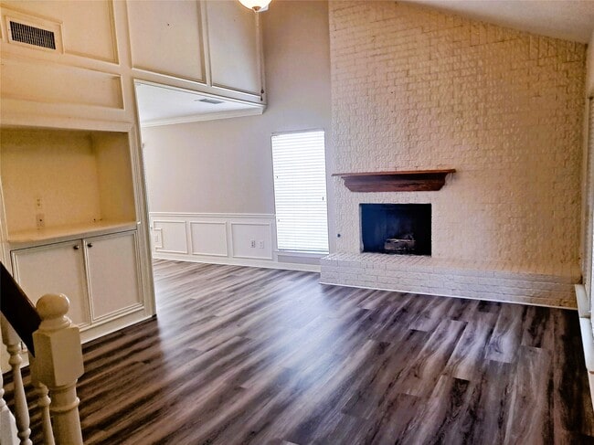 Photo - 3206 River Valley Dr