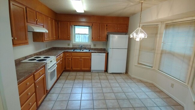Photo - 3 bedroom 2 bath in Reston Place