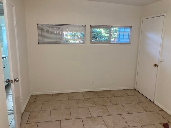 7061 Fillmore Dr