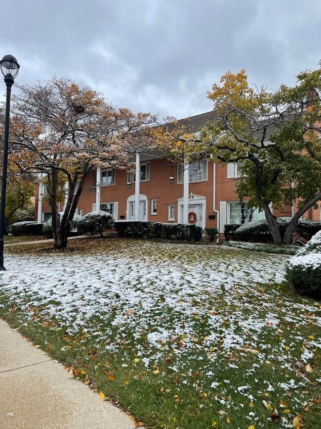 Building Photo - 4 N Tower Rd Rental