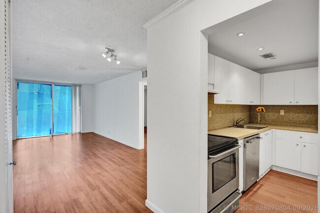 Photo - 1805 Sans Souci Blvd Unit 421
