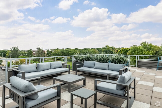 Rooftop Deck
