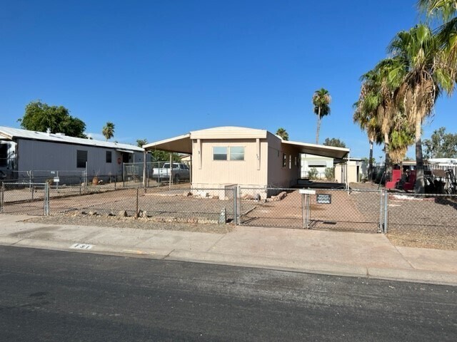 Manufactured House in Mesa!! - Manufactured House in Mesa!!