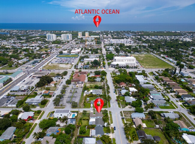 Building Photo - 201 W Ocean Ave Rental