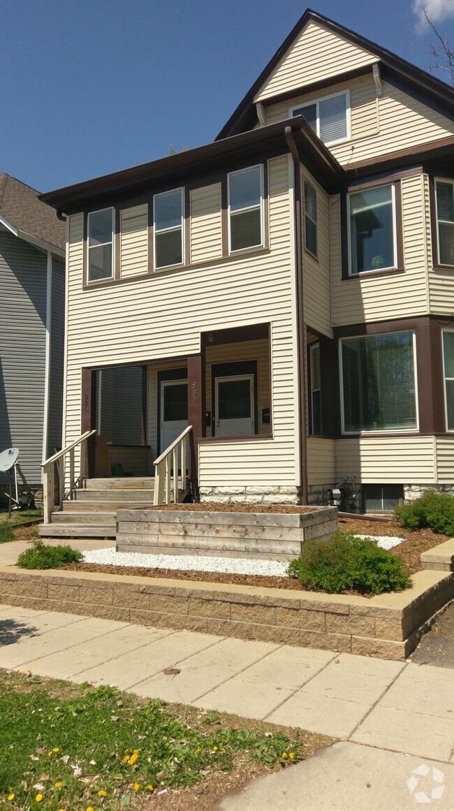 Building Photo - 835 Selby Ave Rental