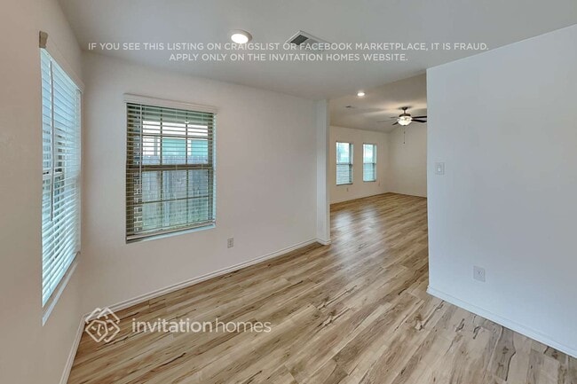 Photo - 18727 Faustina Way