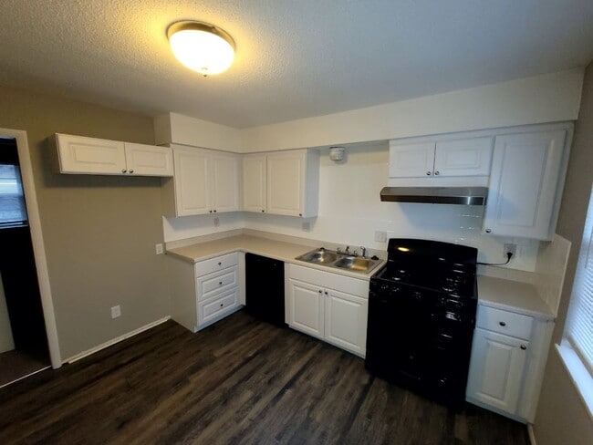 Photo - 5707-5709 NE 51st Street Unidad 5707