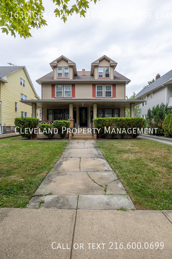Renovated Lakewood Duplex - Renovated Lakewood Duplex House