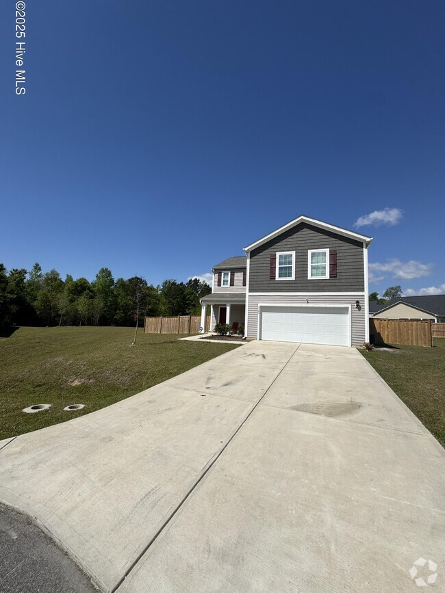 Building Photo - 1140 Carteret Mnr Dr Rental
