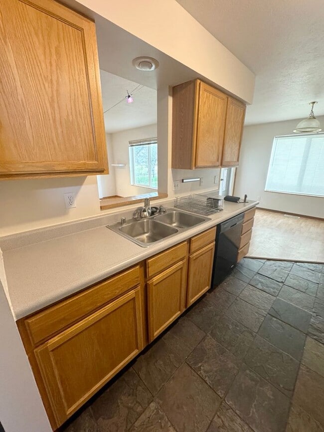 Photo - Three Bedroom Townhome with Creek in Backyard