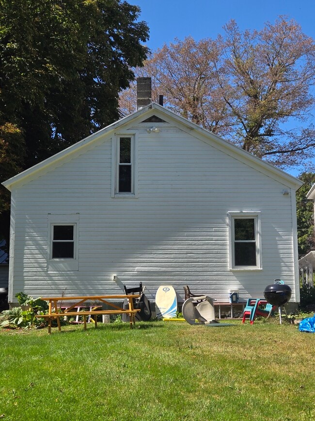 Photo - 5408 Main St