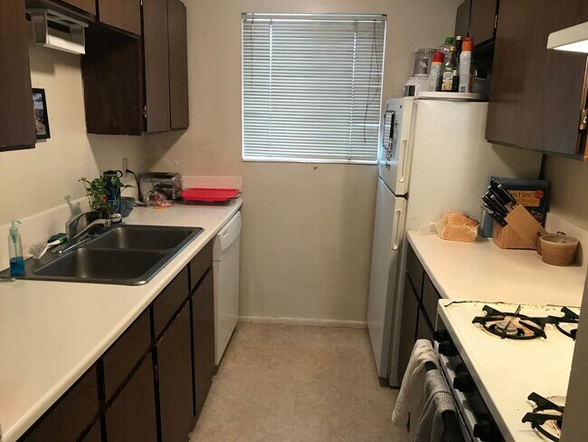Photo - 1B/1B Pet Friendly Apartment South of BYU Unit 109