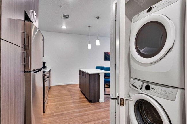 Photo - 13232 E 13th Pl Unit FL3-ID1039098P