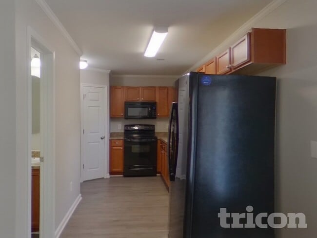 Photo - 153 Chesterbrook Ln