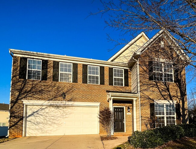 Photo - Gorgeous 4 Bedroom, 2 1/2 Bathroom Home in...