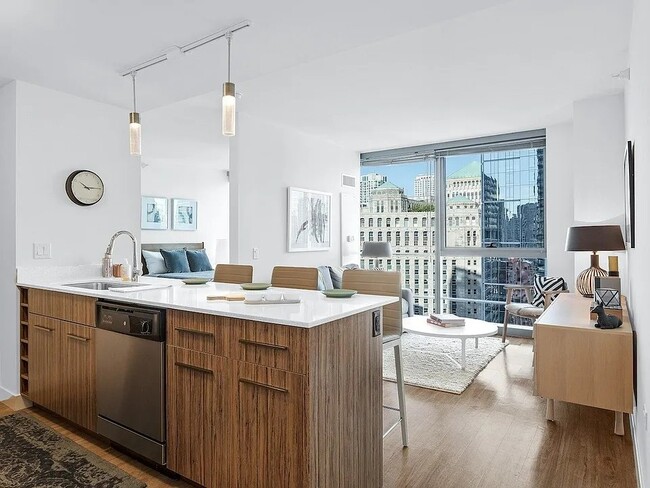 Photo - 349 W Wolf Point Plaza