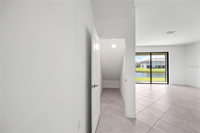 Photo - 15053 Lyla Ter