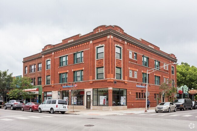 Building Photo - 1443 E 53rd St Rental