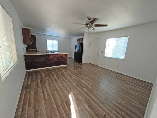 Photo - 356 Petrol Rd