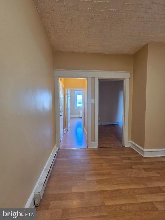 Photo - 4102 W Maple Ave Unit 2ND FLOOR