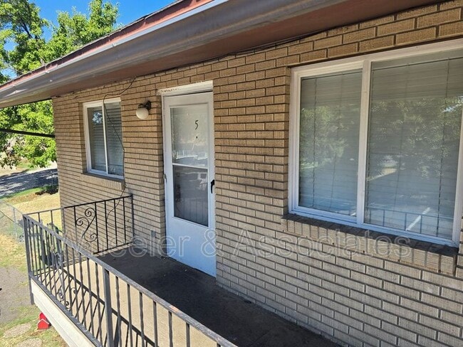 Photo - 3070 Eccles Ave Unit 5