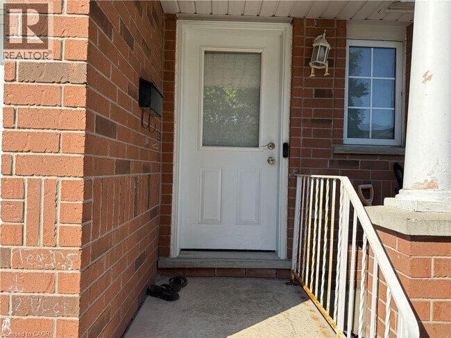 Photo - 11 Hackberry St