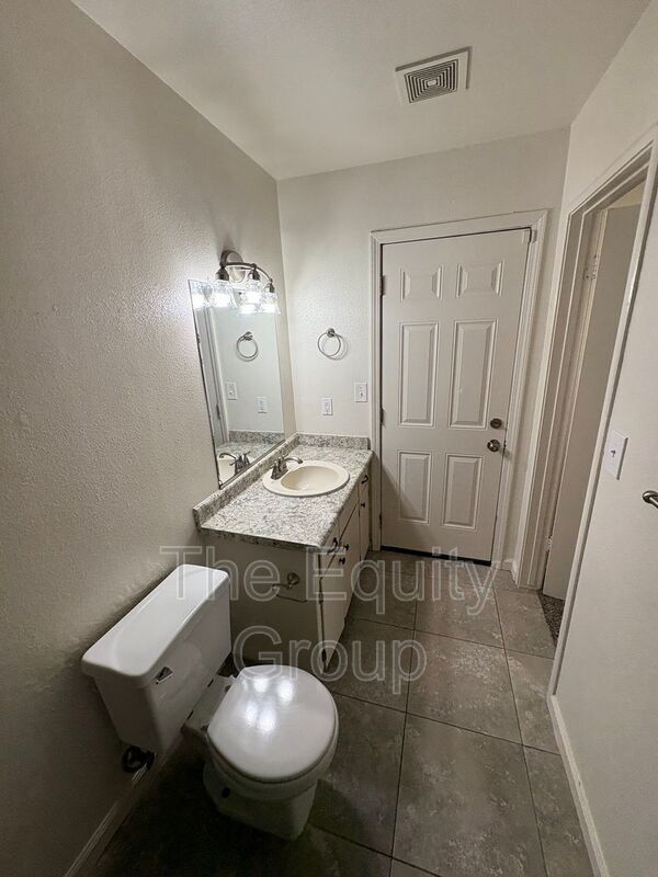 Photo - 1641 S Thomas St