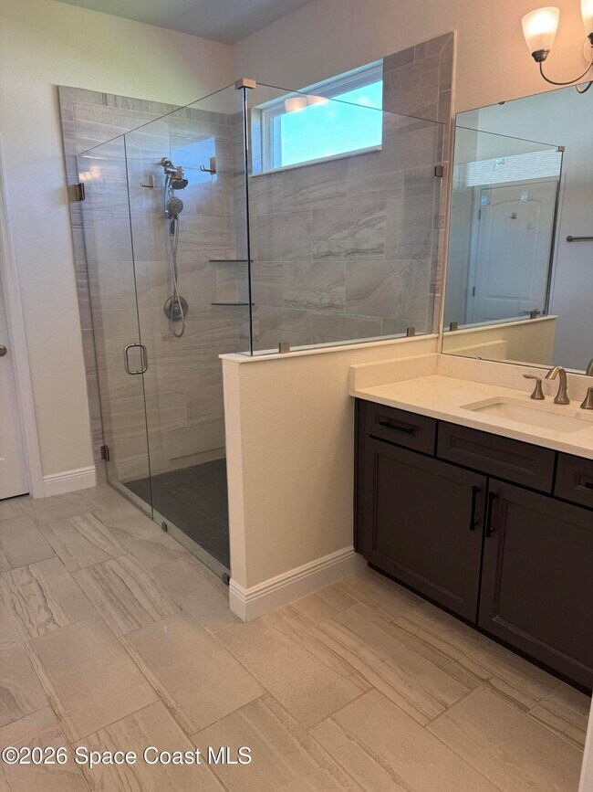 Photo - 1493 Killian Dr