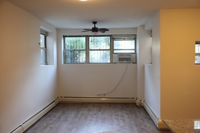 Photo - 5412 S Drexel Ave Unit G