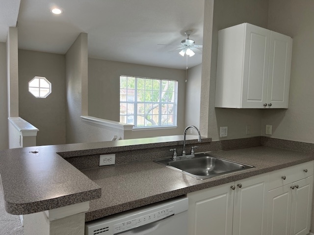 Kitchen - 852 Grand Regency Pointe Unit 200