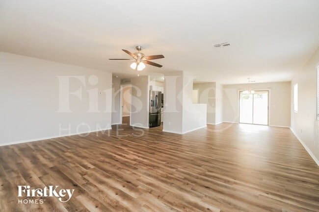 Photo - 1633 E Dust Devil Dr