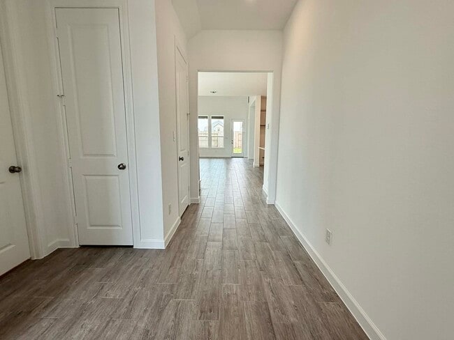 Photo - 3811 Hermitage Dr