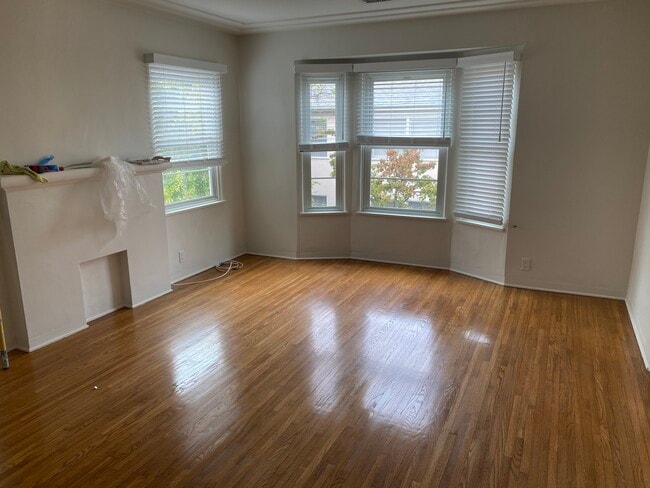 Photo - 449 San Vicente Blvd Unit 4