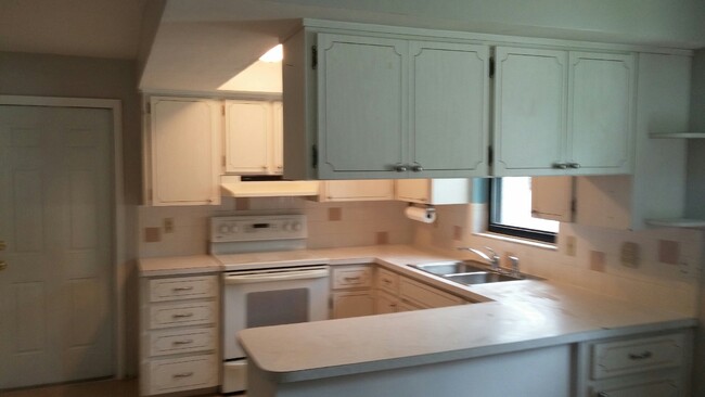 Photo - 5825 Illinois Ave Townhome