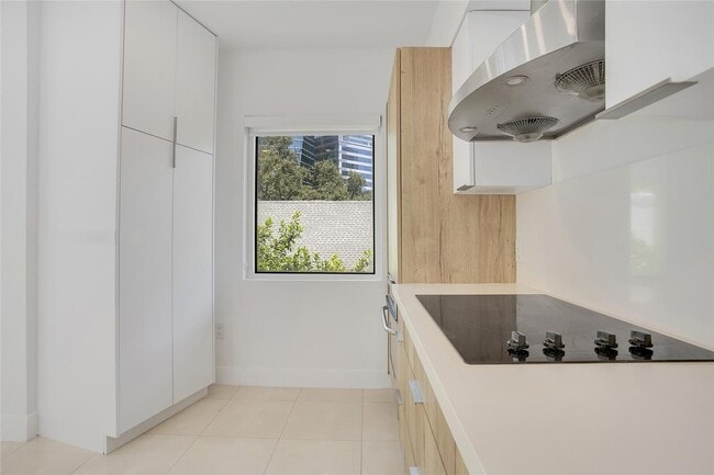 Photo - 1528 Brickell Ave Unidad 211