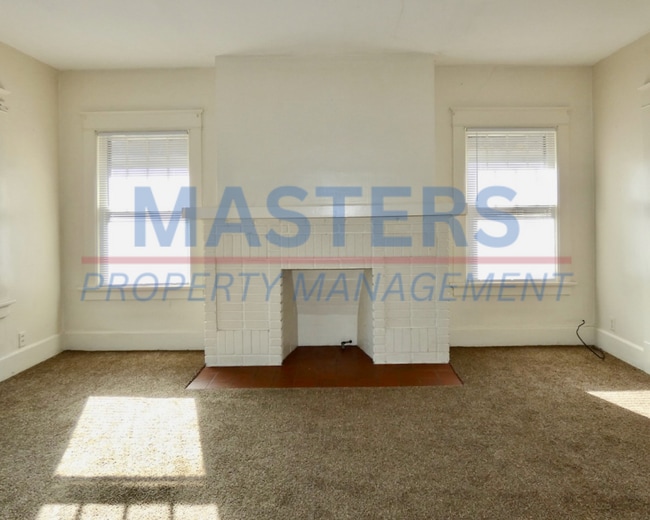 Photo - 4113 N Lockwood Ave Unit Upper