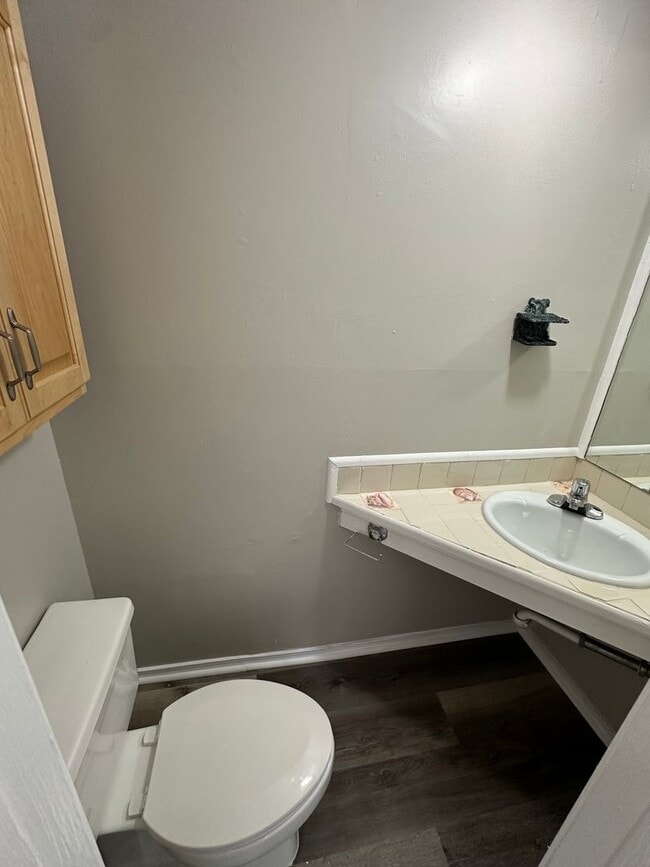 Photo - 2BD/1.5BA Townhouse located in Germantown!