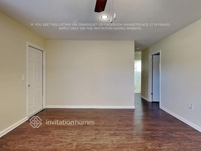 Photo - 609 Lakespur Ln