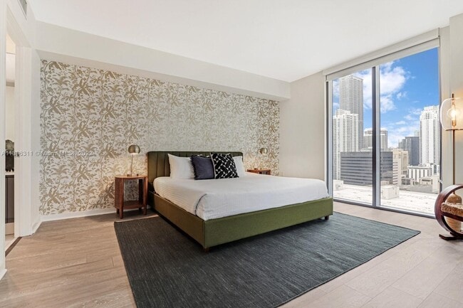 Photo - 31 SE 6th St Unit 2301