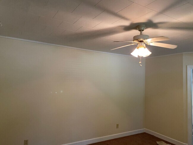 Photo - 420 E Covington St