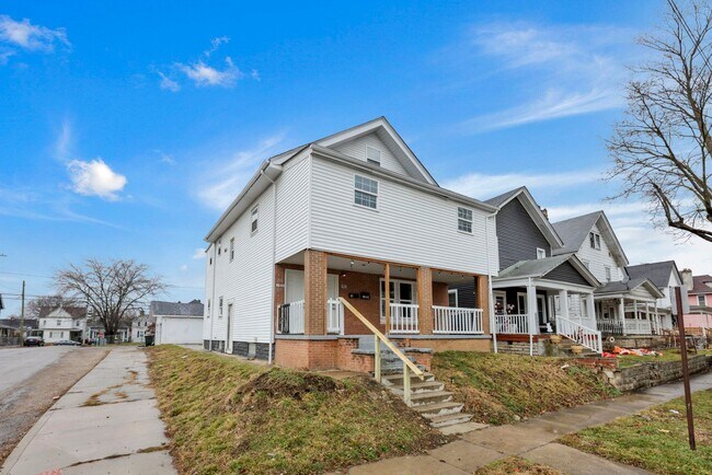 Photo - 280 1/2-85-82 S Wheatland Ave Unit 85 1/2