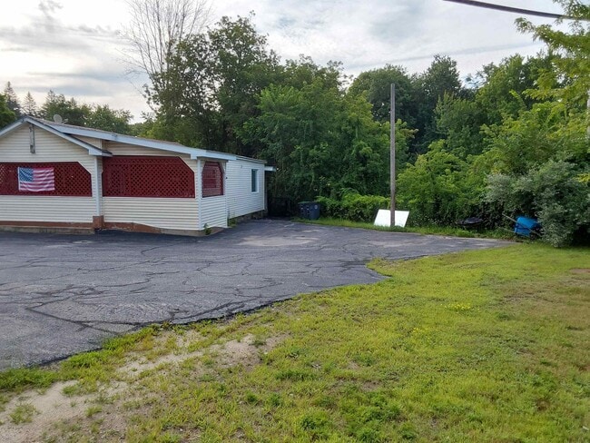 Photo - 151 Buck St