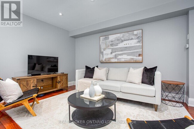 Photo - 86 Joymar Dr