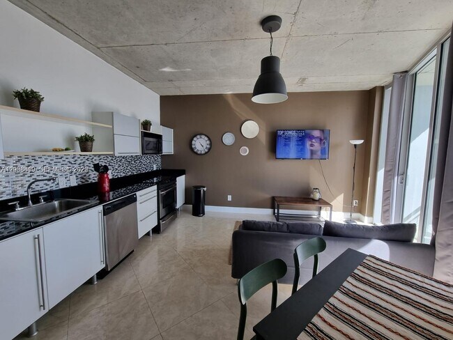Photo - 690 SW 1st Ct Unit 1827