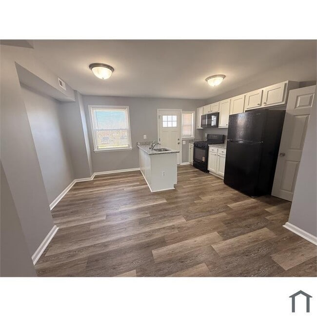 Photo - 3 bedroom with Parking