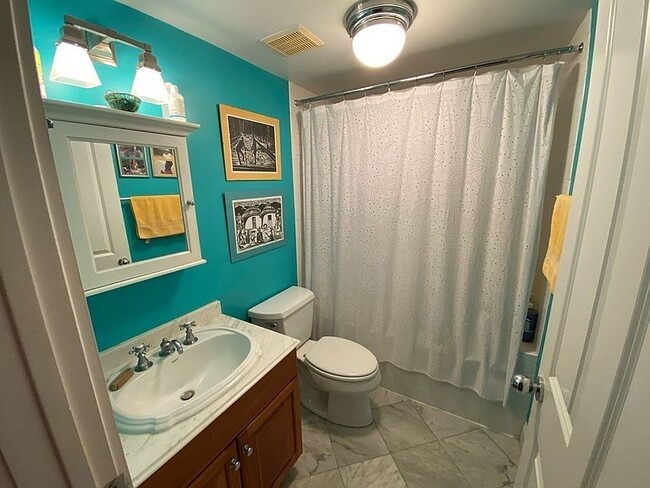Photo - 9 Hanson St Townhome