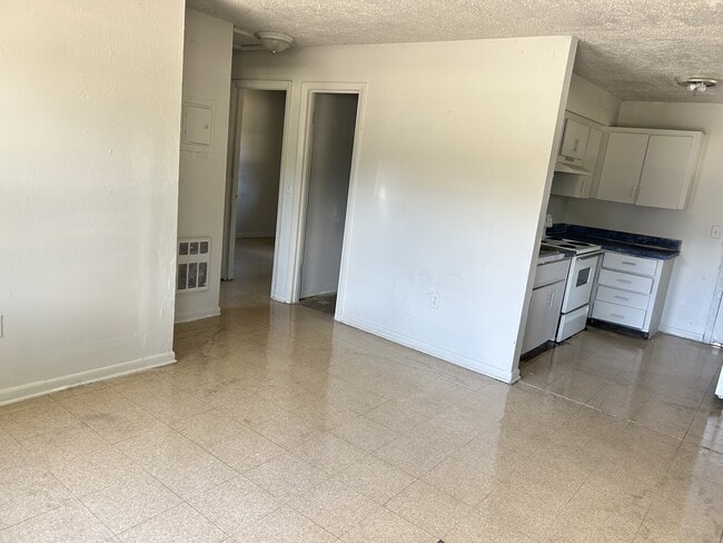 Photo - 409 Kilgore St