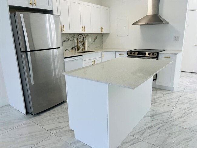 Photo - 7300 NW 17th St Unit 416