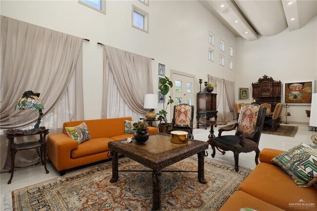 Photo - 24 Colorado Ct