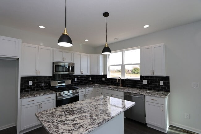 Photo - 1894 Nightingale Dr